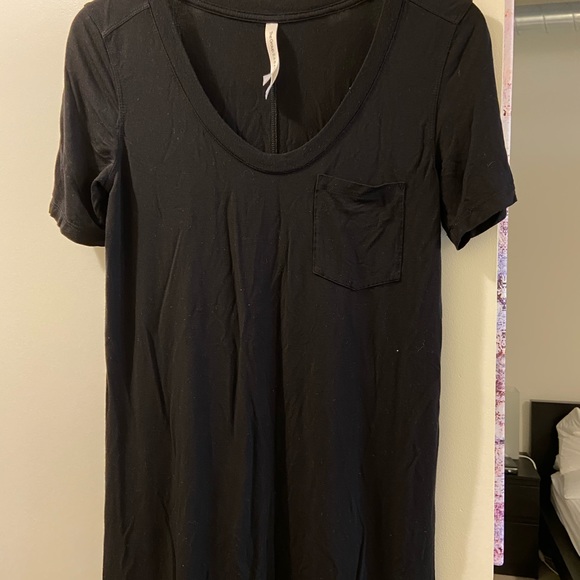 Babaton Sotomayor tshirt dress - Picture 3 of 4